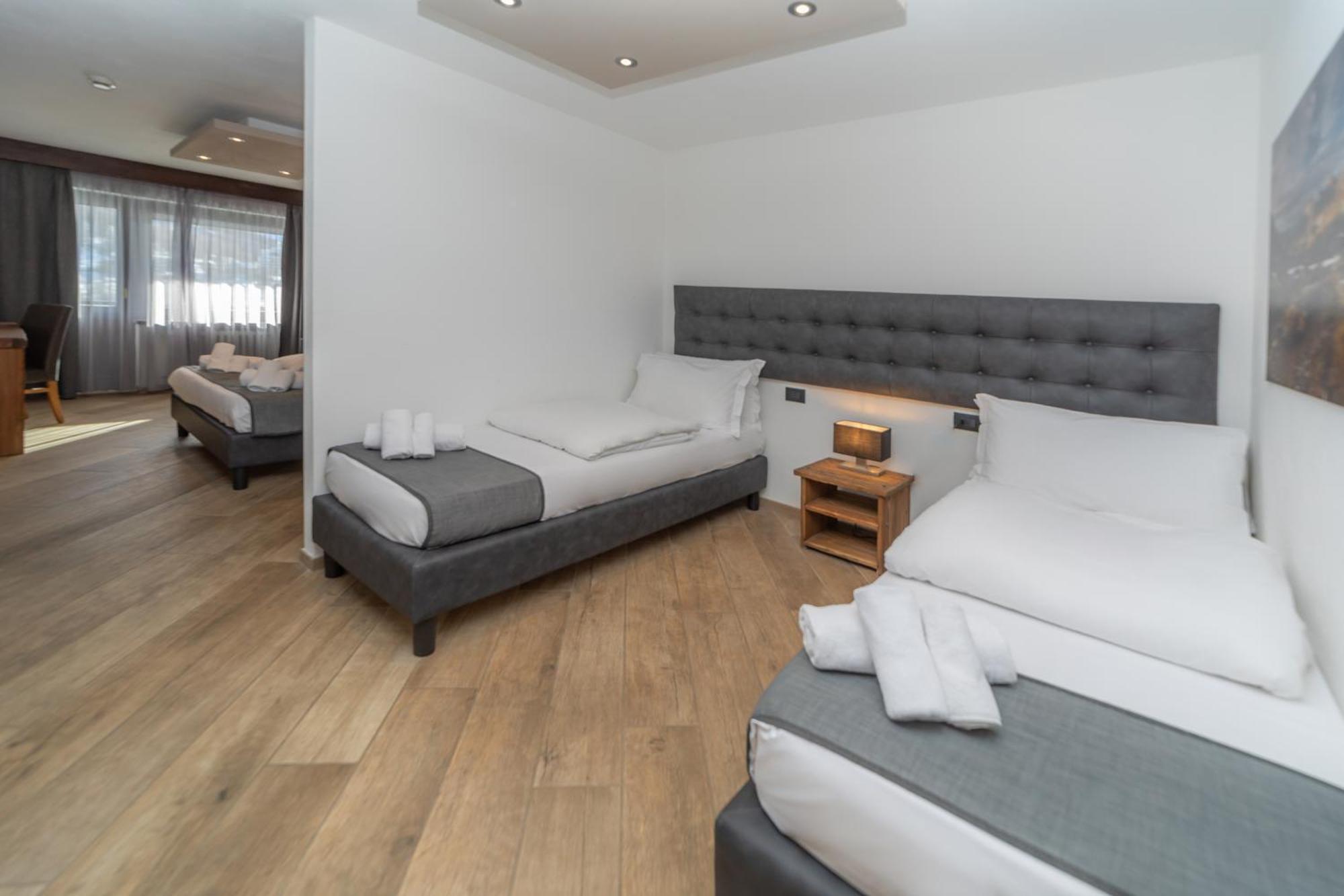 Hotel Gran Roc Sestriere Phòng bức ảnh