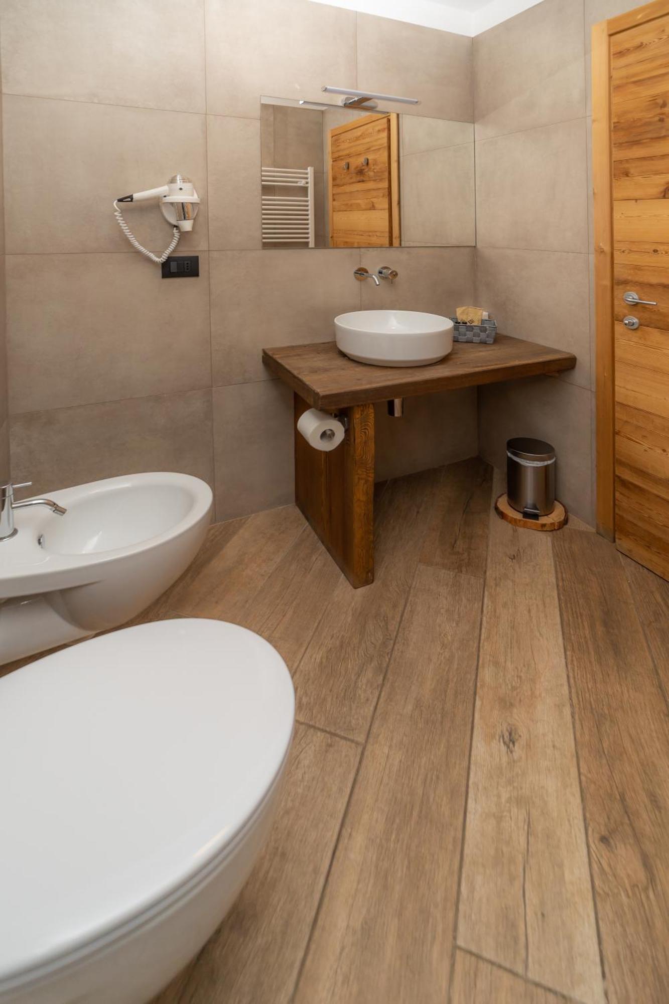Hotel Gran Roc Sestriere Phòng bức ảnh