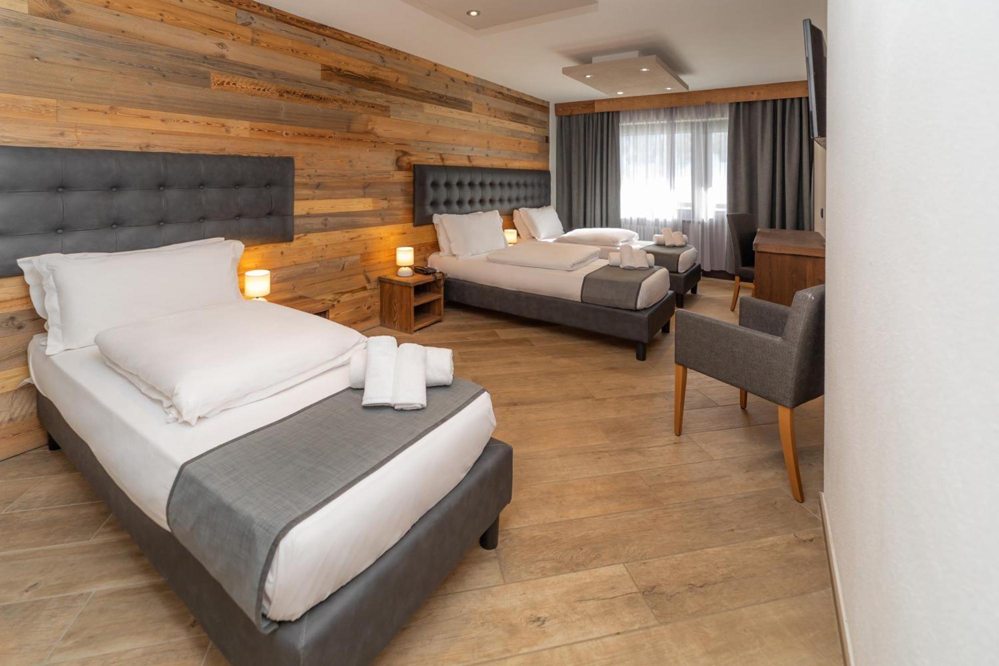 Hotel Gran Roc Sestriere Phòng bức ảnh