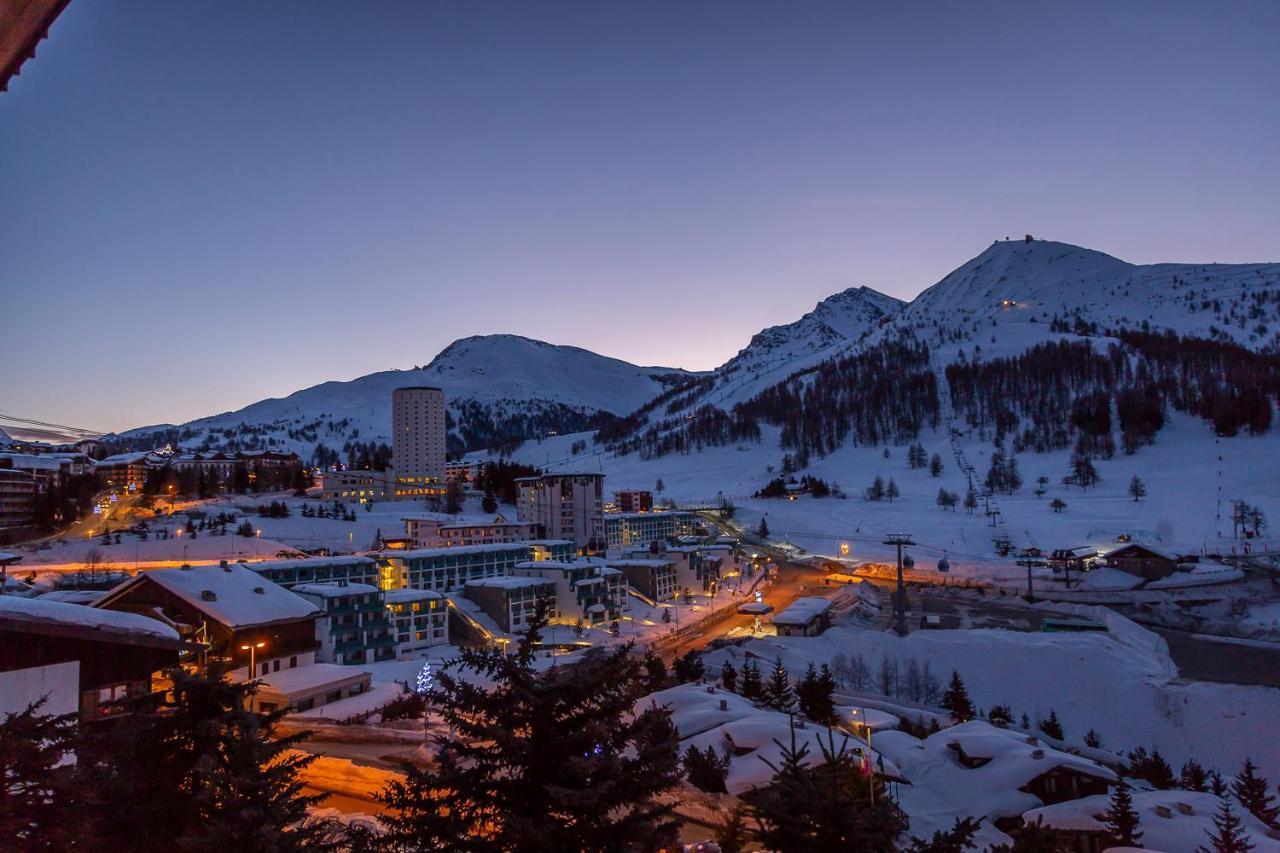 Hotel Gran Roc Sestriere Ngoại thất bức ảnh