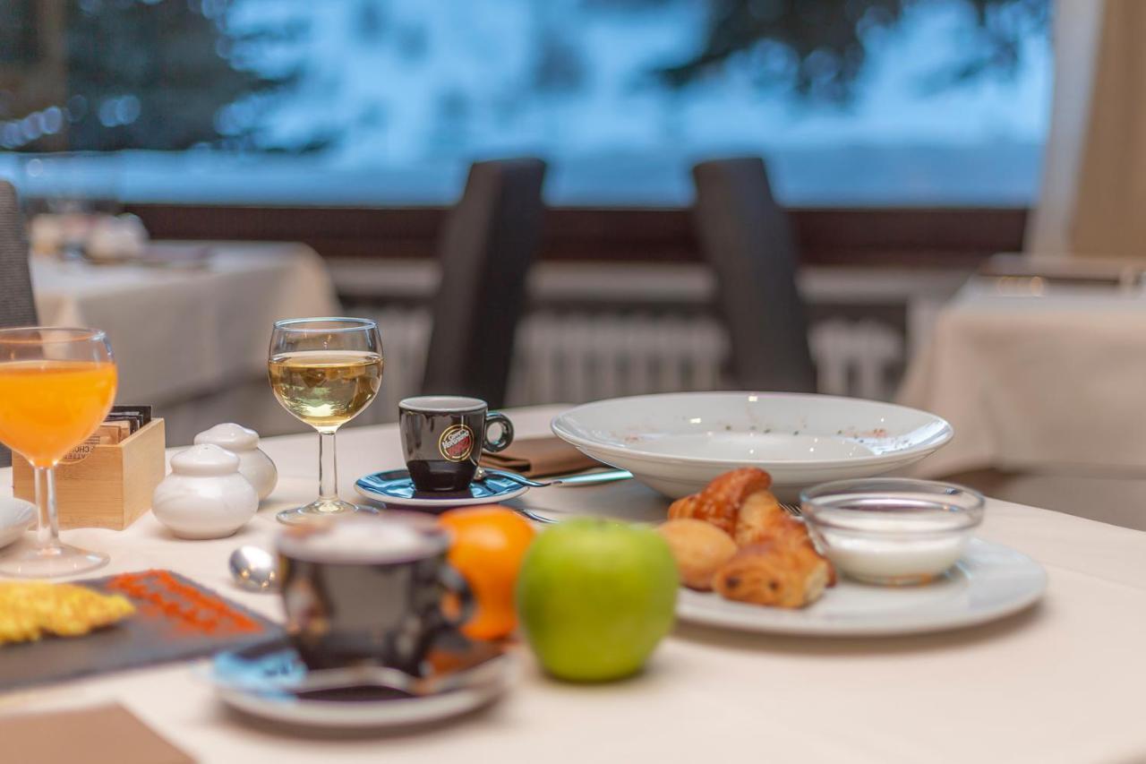 Hotel Gran Roc Sestriere Ngoại thất bức ảnh